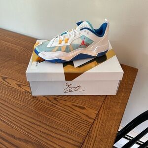 Air Jordan - Westbrook One Take Four White Lagoon Pulse - Size 13 - Never Worn